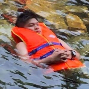 Meet your Posher, Quoc huy